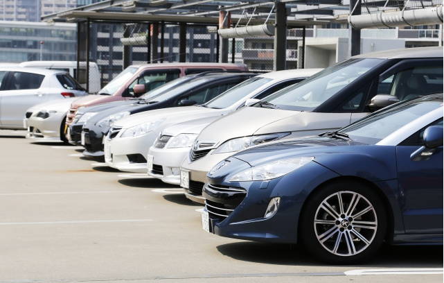 新車・中古車販売